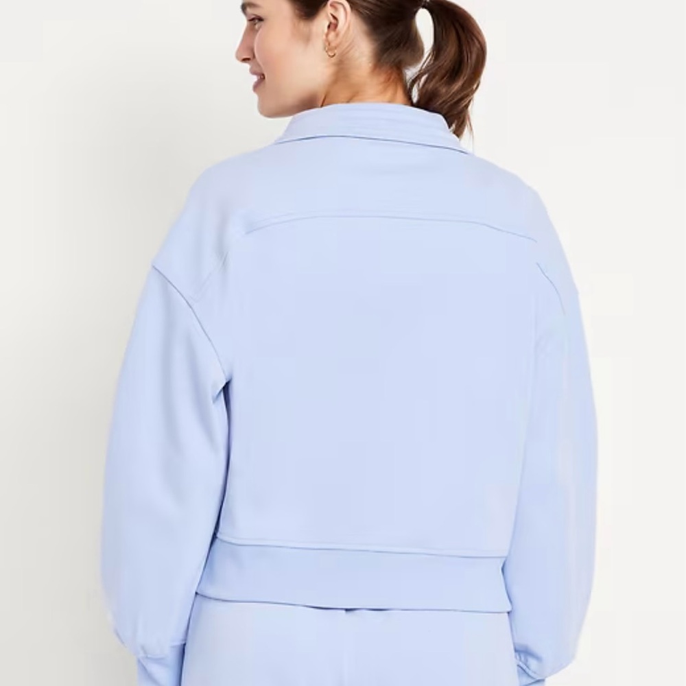 Women’s Old Navy Teal Dynamic Half Zip - Picture 3 of 3